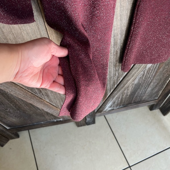 Set - Picture 4 of 4